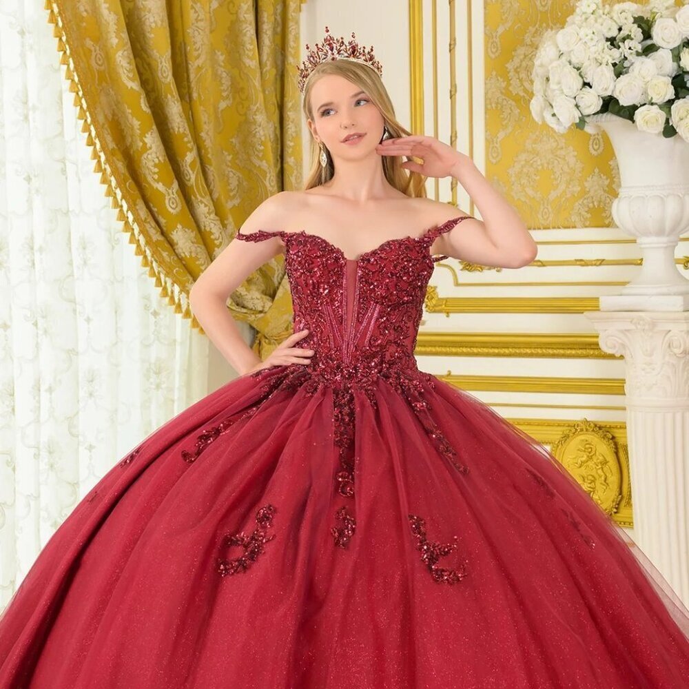 New Burgundy Off The Shoulder Quinceanera Tulle Dress w/ Back GL3712